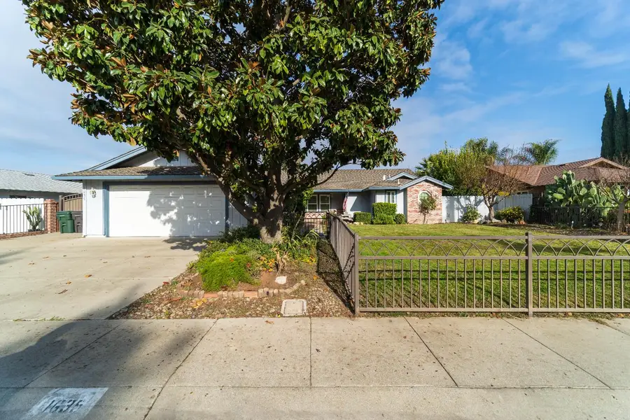 1635 Crom Street, Manteca, CA 95337 - Image #2
