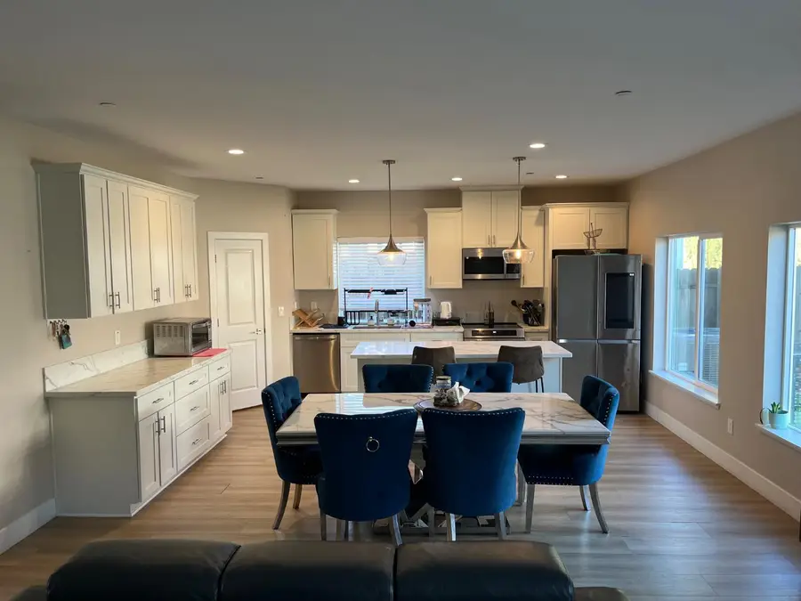 8279 Ghislaine Way, Antelope, CA 95843 - #3