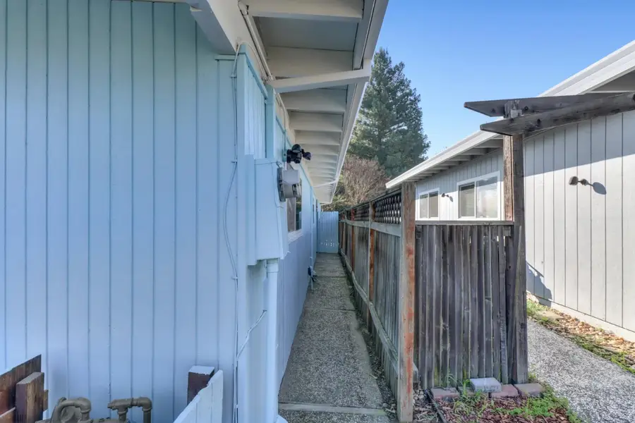 3216 Trawler Place, Davis, CA 95616 - Image #2