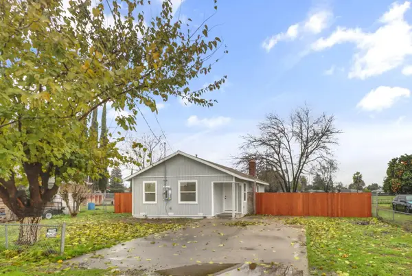 1067 Laurel Avenue, Olivehurst, CA 95961