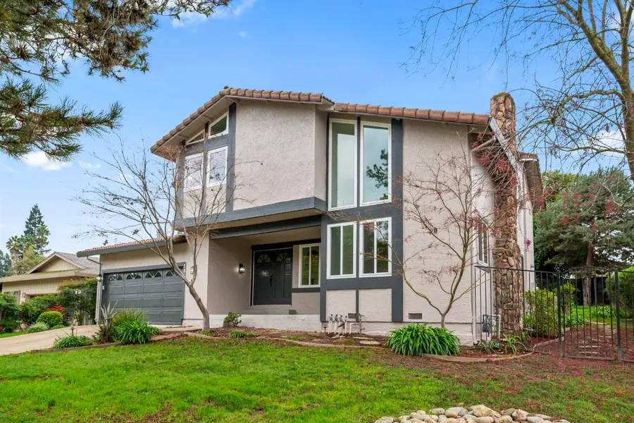 7818 Tamara Dr, Fair Oaks, CA 95628 - Image #2