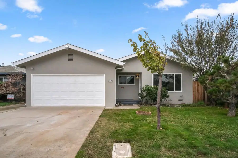 1718 Robert Street, Lodi, CA 95242 - Image #2