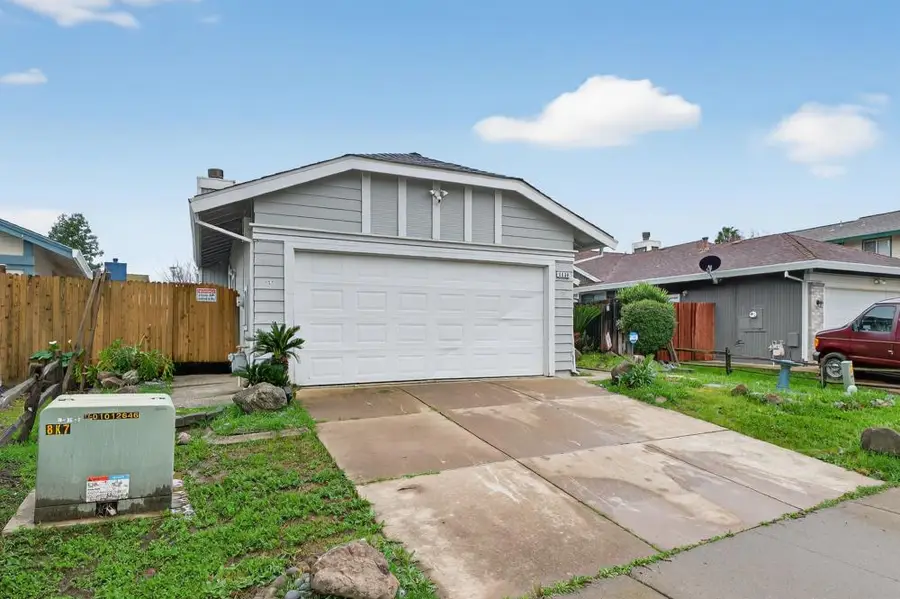 5530 Coral Creek Way, Elk Grove, CA 95758 - #2