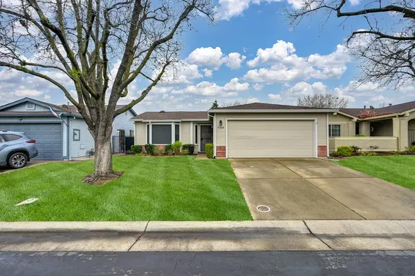 7528 Sunwest Lane, Sacramento, CA 95828