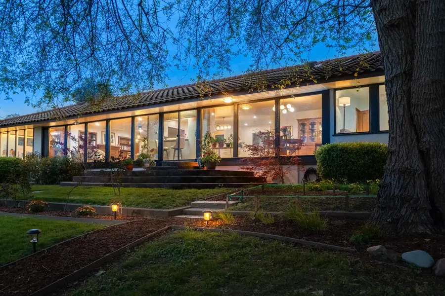 195 Howell Avenue, Red Bluff, CA 96080 - Image #2