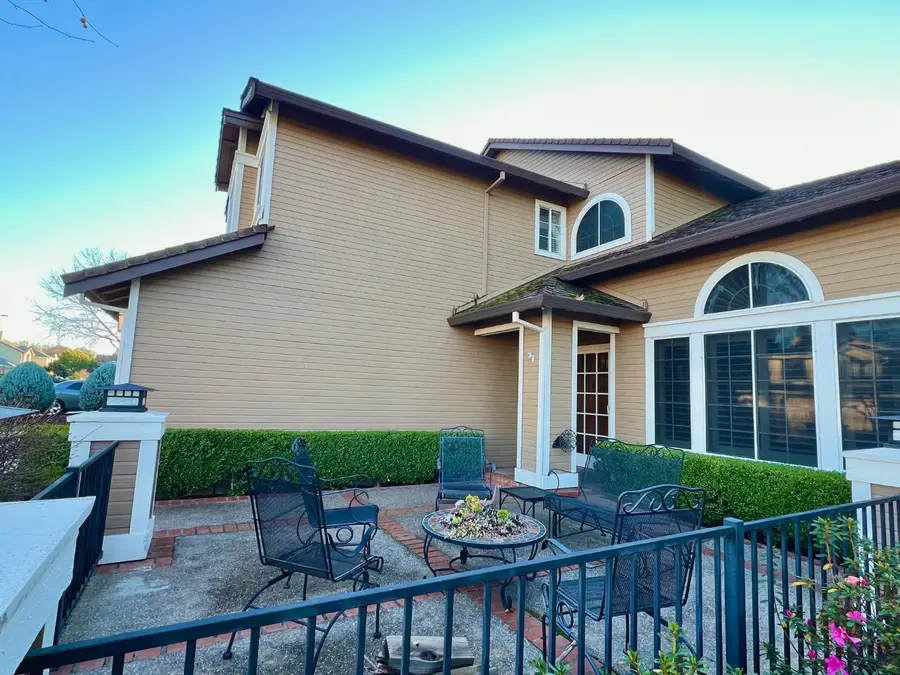 2213 Thurton Drive, Roseville, CA 95747 - Image #3