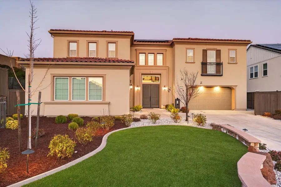 812 Fallen Log Court, Rocklin, CA 95765 - Image #2