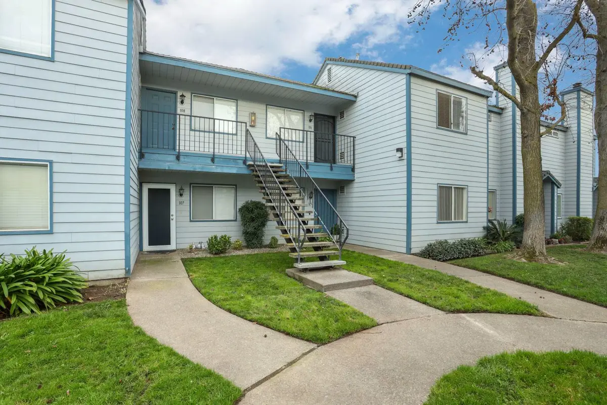 445 Almond Drive #106, Lodi, CA 95240 - Image #1