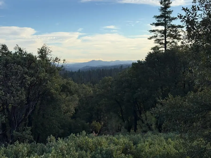 13787 Manion Canyon Road, Grass Valley, CA 95945 - Image #2