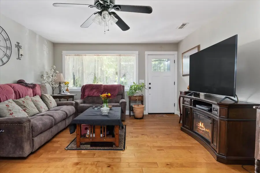 626 Williams Street, Murphys, CA 95247 - Image #2