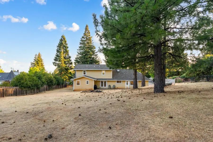 3597 Camino Hills Drive, Camino, CA 95709 - Image #3