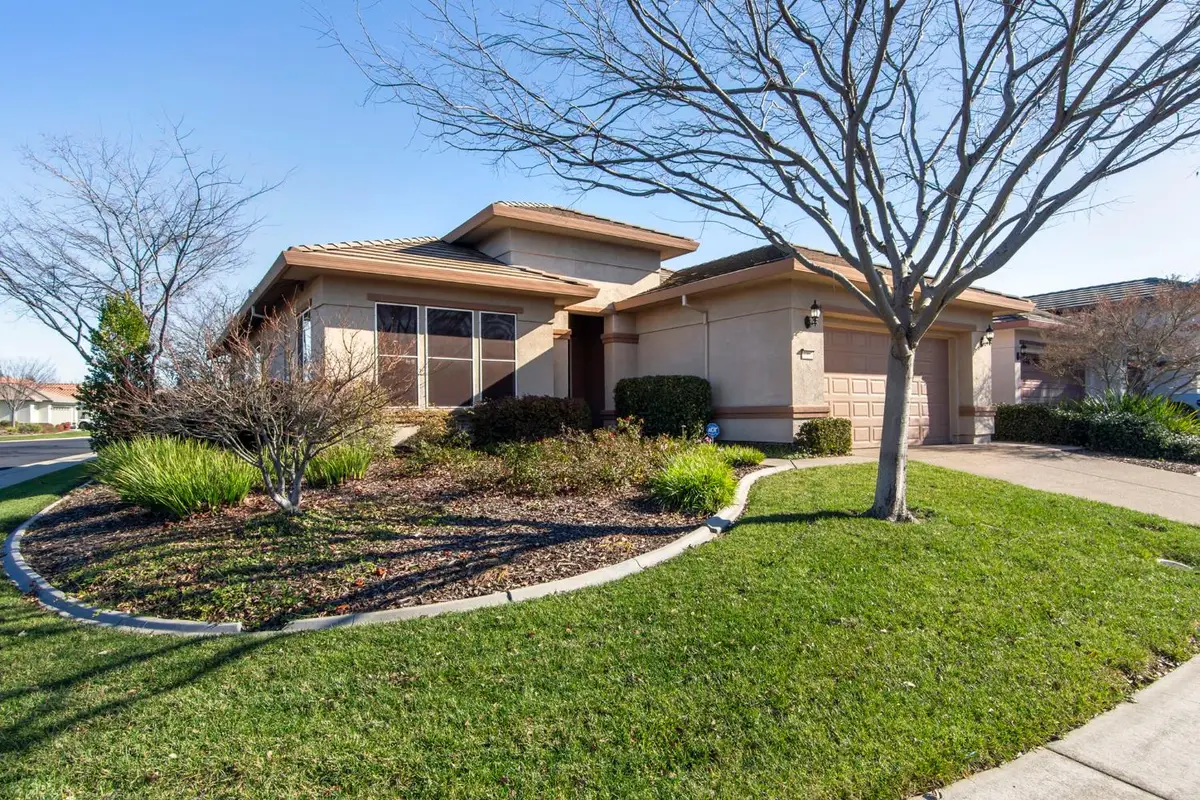 3390 Kennerleigh Parkway, Roseville, CA 95747 - #1