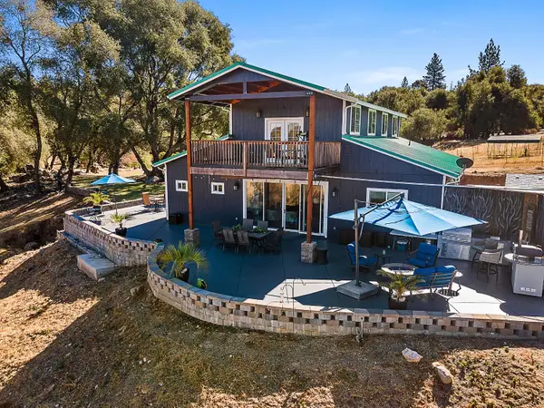 3102 Squirrel Hollow Rd, Somerset, CA 95684