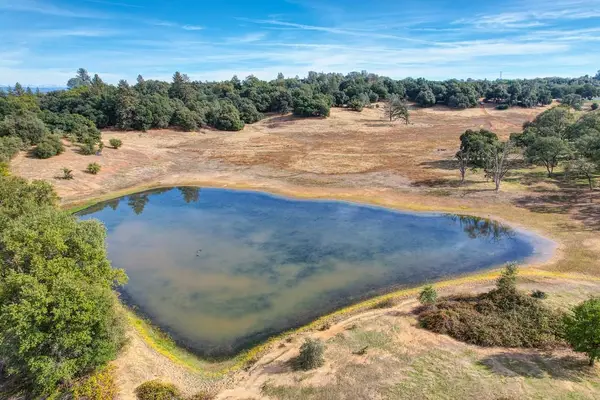 2 Shinn Ranch Road, Placerville, CA 95667