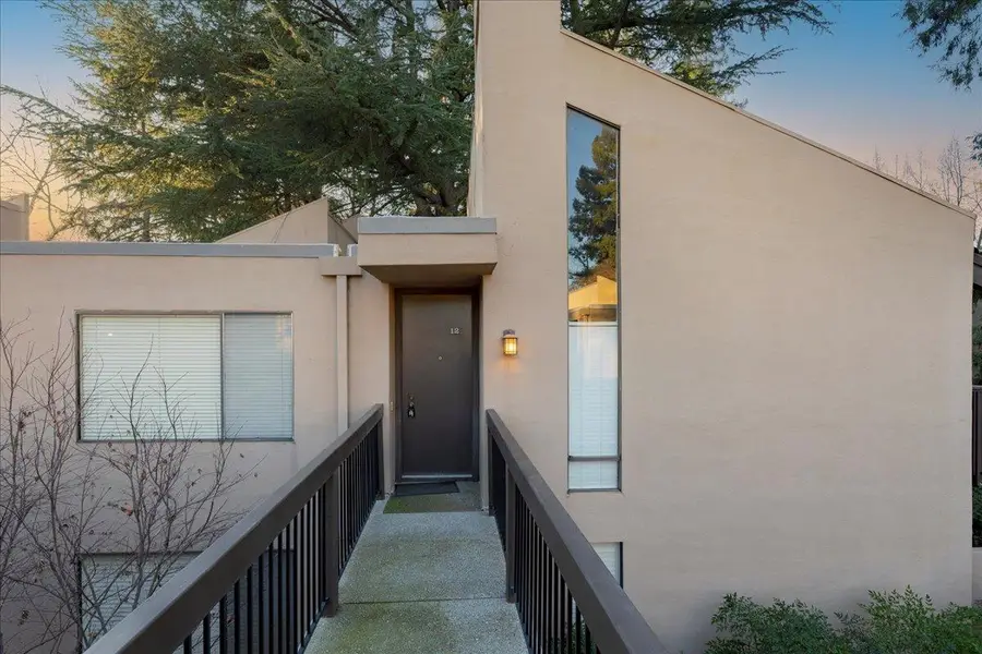 2200 Woodside Lane #12, Sacramento, CA 95825 - Image #3
