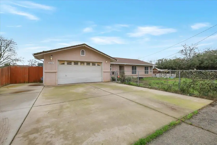 1644 3rd Avenue, Olivehurst, CA 95961 - Image #2