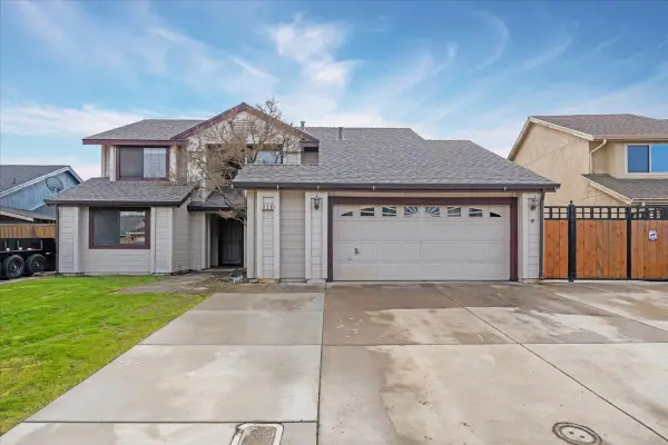 938 Snowgoose Lane, Manteca, CA 95337