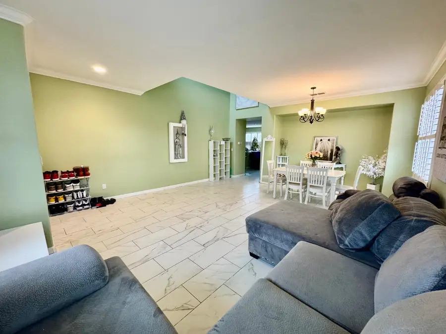 840 Saffron Drive, Tracy, CA 95377 - Image #3