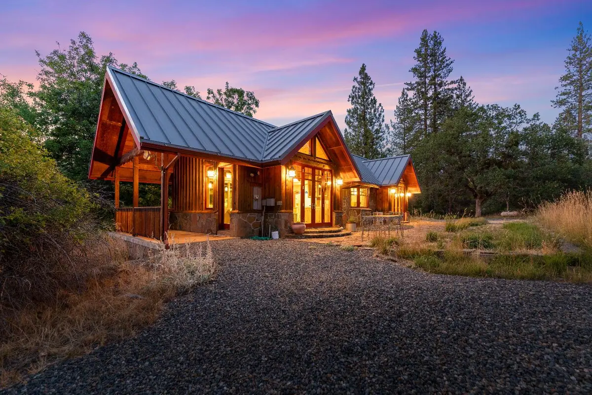 125 Old Orchard, Weaverville, CA 96093 - Image #1