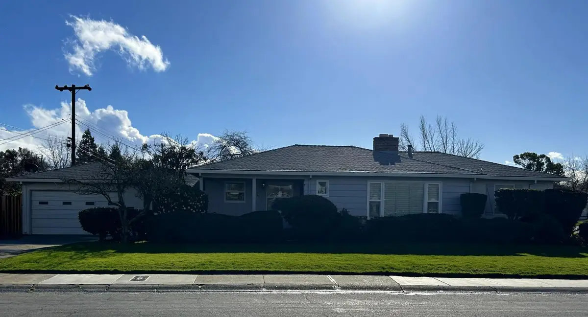 2240 Irvin Way, Sacramento, CA 95822 - Image #1