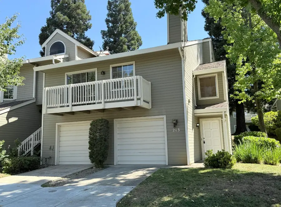 213 Live Oak Circle #2, Roseville, CA 95678 - Image #2