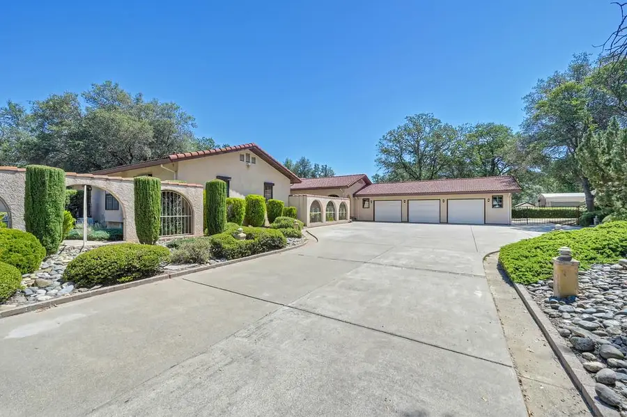 3557 Bankhead Road, Loomis, CA 95650 - #3