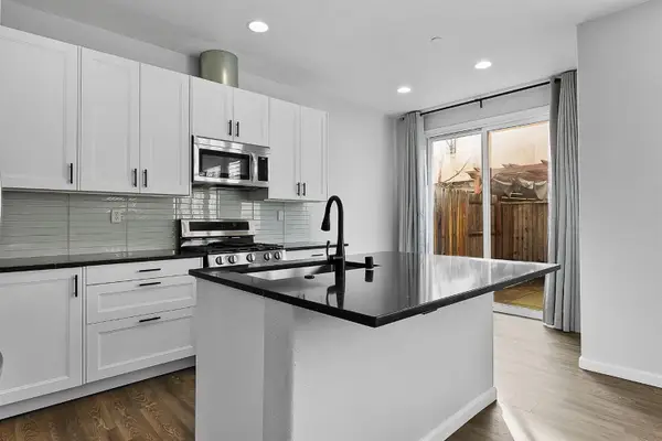 1080 Sierra View Circle #3, Lincoln, CA 95648