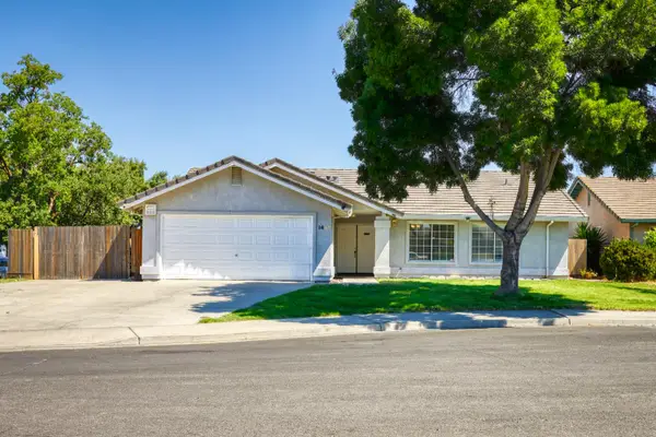 1637 Fantasy Court, Modesto, CA 95351