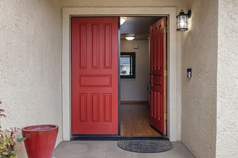 7542 Locust Street, Hughson, CA 95326 - Image #2