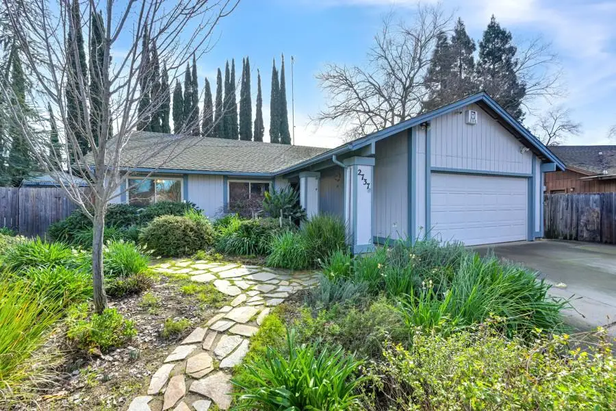 2737 Tierra Grande Circle, Sacramento, CA 95827 - Image #1