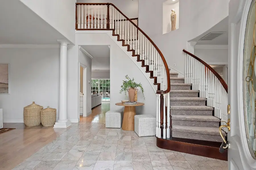 5 Latham Lane, Sacramento, CA 95864 - Image #3