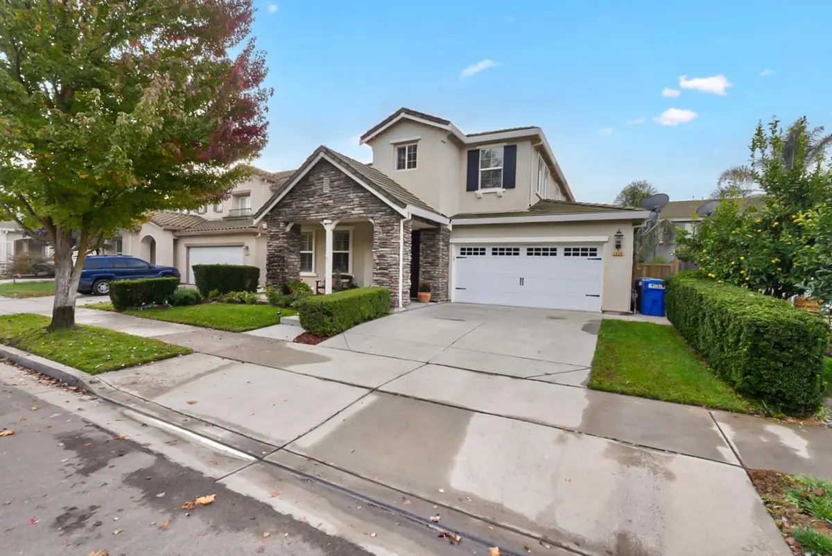 1232 Paseo Belleza, Turlock, CA 95382 - #1