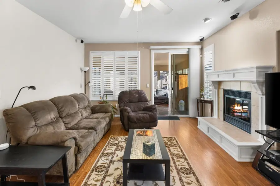 24 Grantley Place, Sacramento, CA 95835 - Image #2