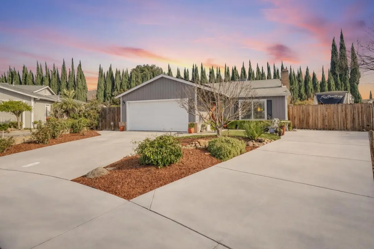 138 Roxie Court, Ripon, CA 95366 - Image #1