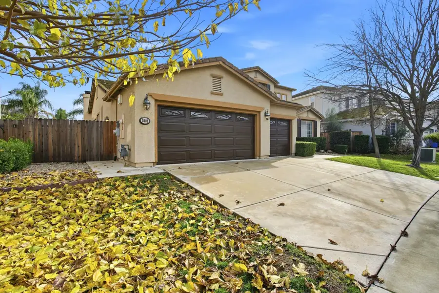 9808 Castelli Way, Elk Grove, CA 95757 - Image #3