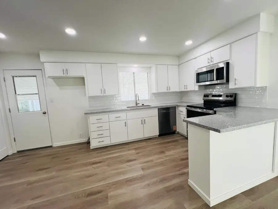 2307 Oakdale Road #32, Modesto, CA 95355 - Image #3