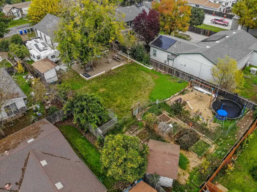 9695 Kent Street, Elk Grove, CA 95624 - Image #2