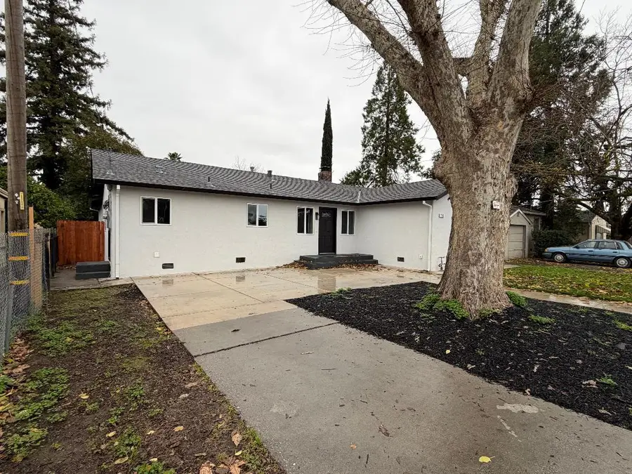 705 Gray Avenue, Yuba City, CA 95991 - Image #2