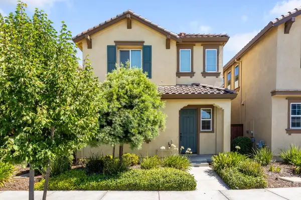 2516 John Glenn Way, Sacramento, CA 95834