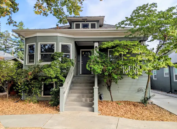 2751 Portola Way, Sacramento, CA 95818