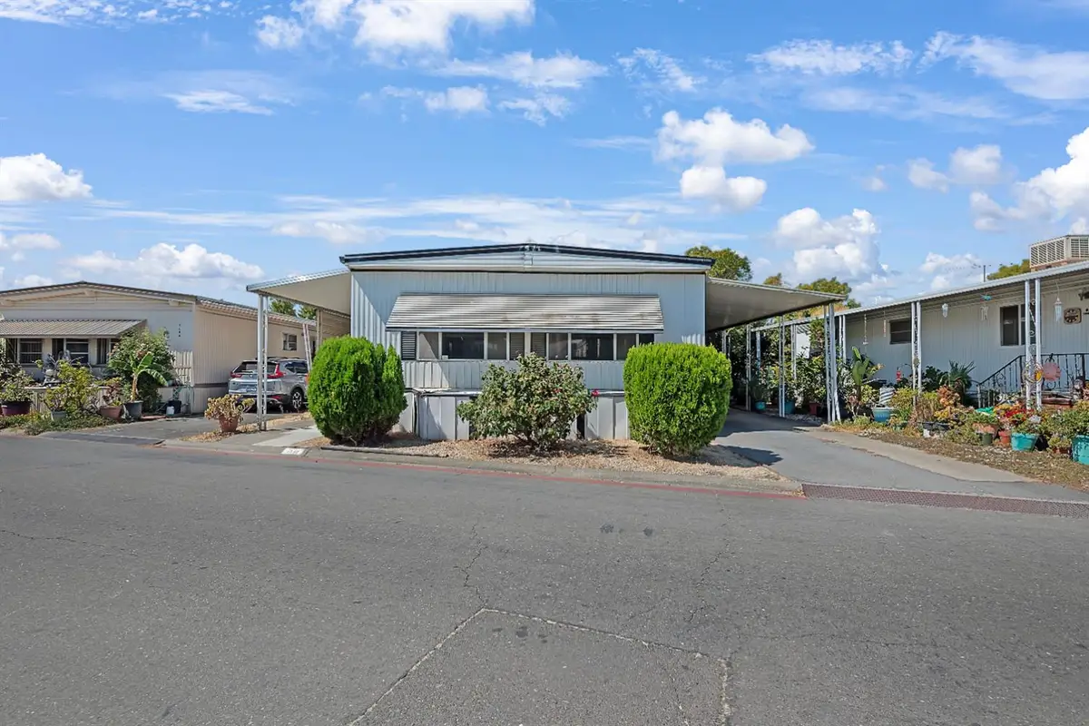 7548 Huckleberry Lane, Sacramento, CA 95828 - Image #1