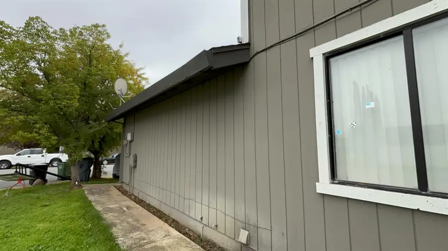 9426 Aizenberg Circle, Elk Grove, CA 95624 - Image #3