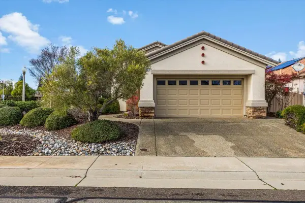 596 Geary Lane, Lincoln, CA 95648