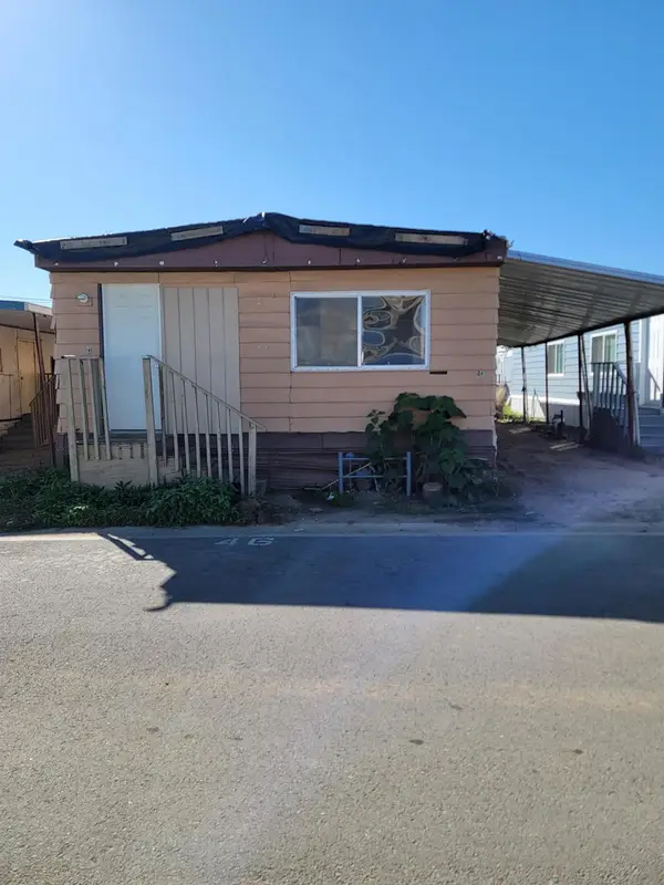 801 Schipper St #46, Bakersfield, CA 93203