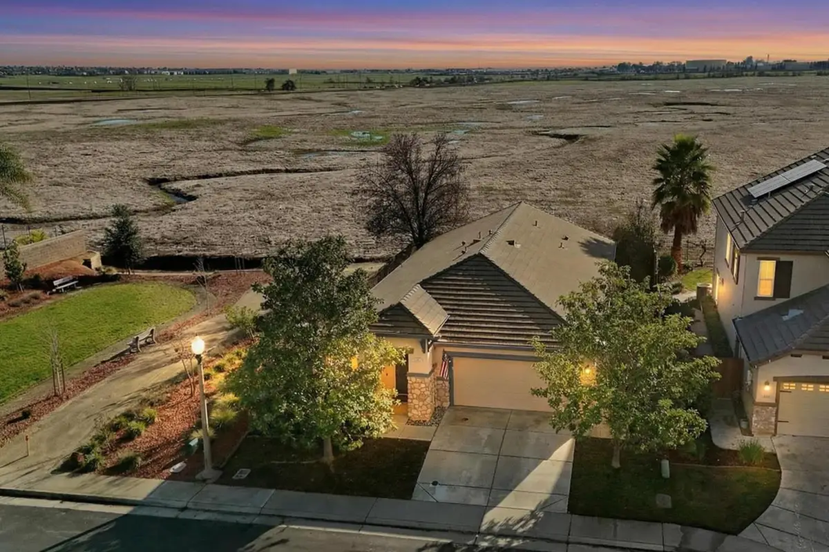 1307 Barnhill Lane, Lincoln, CA 95648 - Image #1