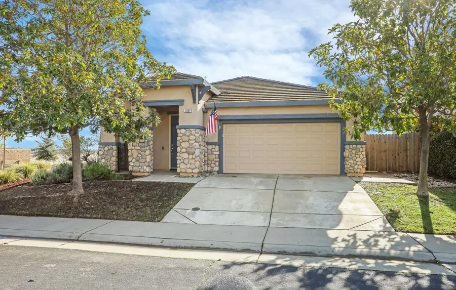 1307 Barnhill Lane, Lincoln, CA 95648 - Image #2