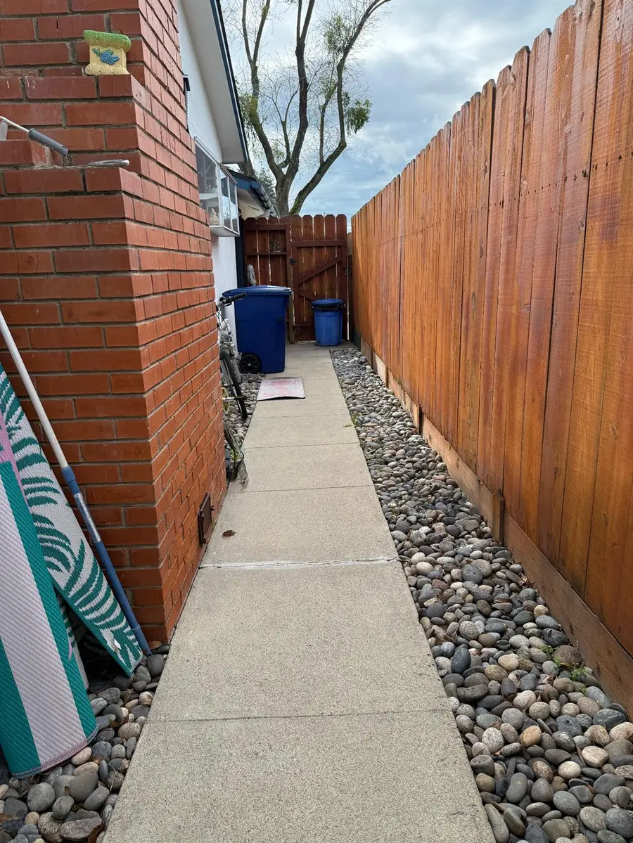 161 Ribier Avenue, Modesto, CA 95350 - Image #3