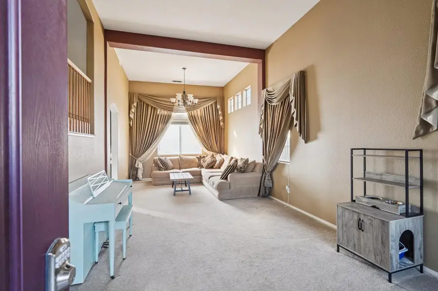 8224 Glendon Way, Sacramento, CA 95829 - Image #3