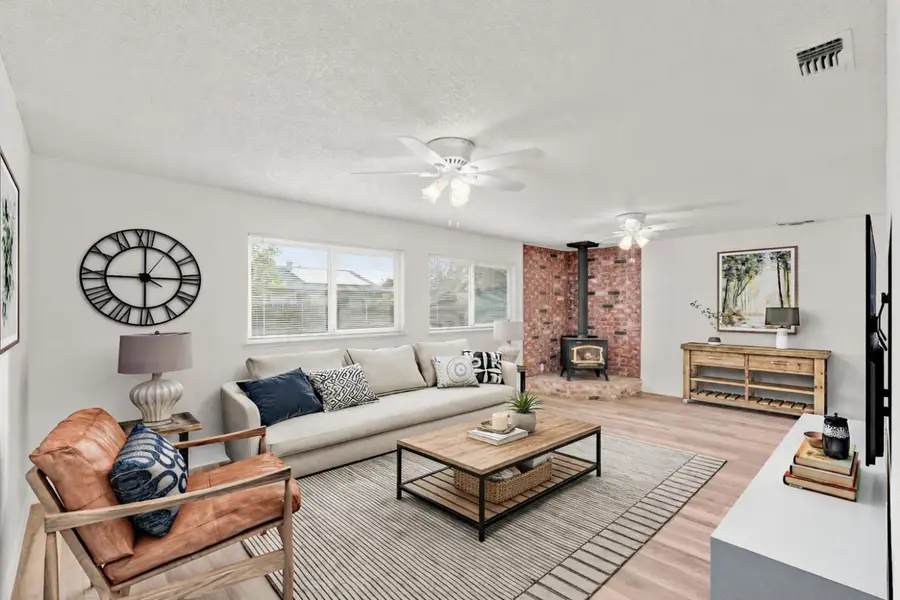 510 Zoe Ann Drive, Lincoln, CA 95648 - Image #2