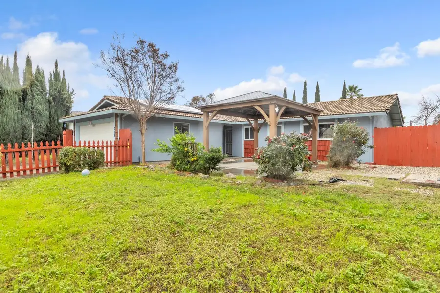 718 Castle Oaks Drive, Stockton, CA 95210 - Image #3